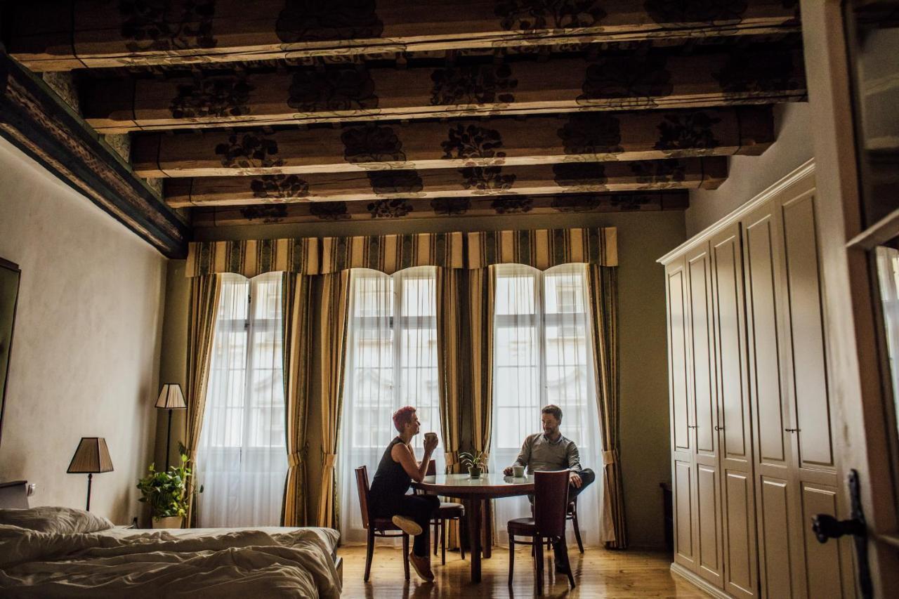 Thunovska Apartamento *